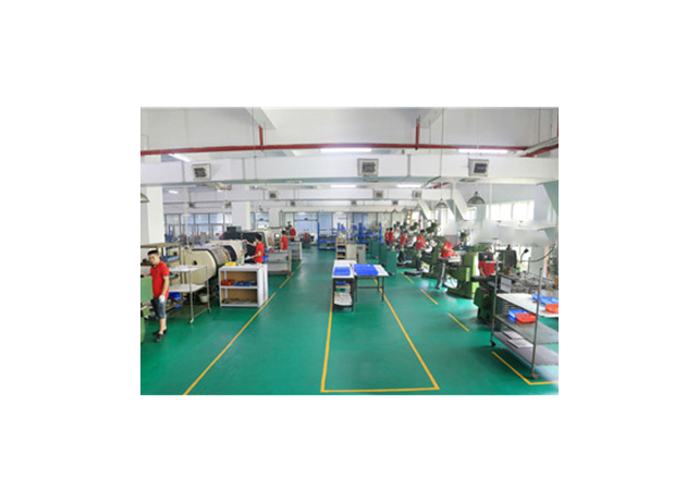 高精度生產(chǎn)設(shè)備，高質(zhì)量生產(chǎn)人員，交期有保障